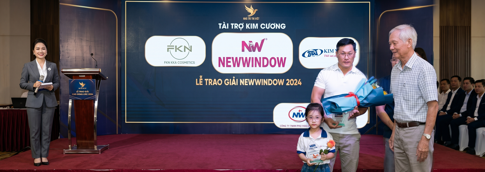 Banner CỬA NHỰA NEWWINDOW 3